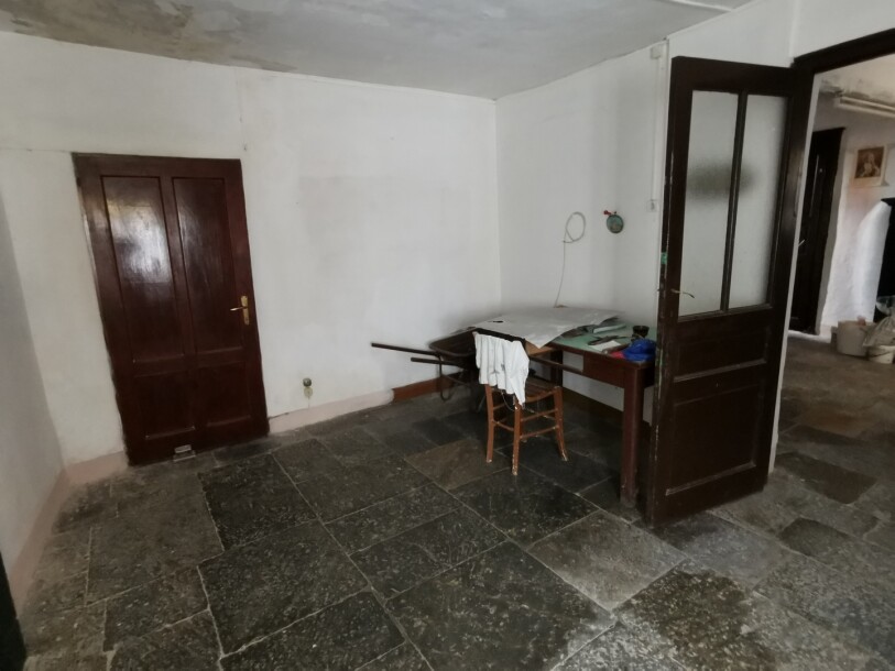 CAVAGNANO, PORZIONE DI CASA CON ACCESSORI-10