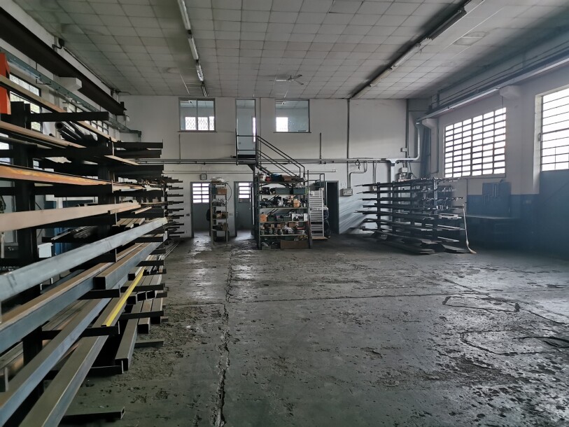 ARCISATE, CAPANNONE INDUSTRIALE-11
