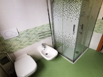 ARCISATE, TRILOCALE CON BOX