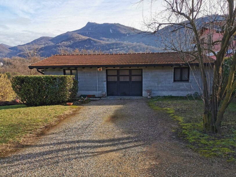 BISUSCHIO, BILOCALE CON ACCESSORI-14