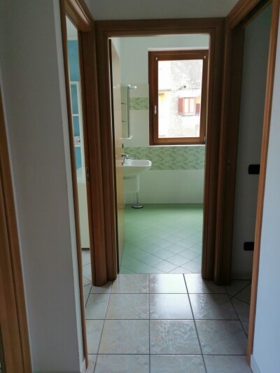 ARCISATE, TRILOCALE CON BOX
