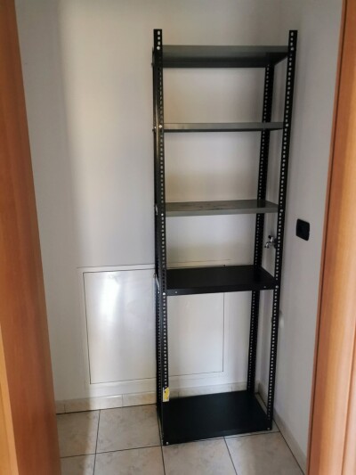 ARCISATE, TRILOCALE CON BOX