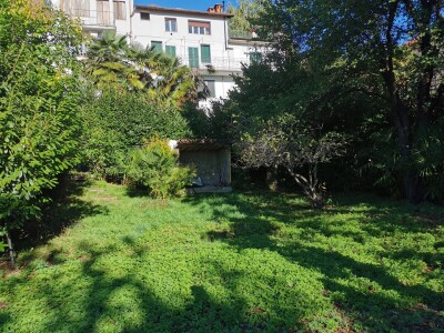BISUSCHIO (POGLIANA), APPARTAMENTO CON GIARDINO