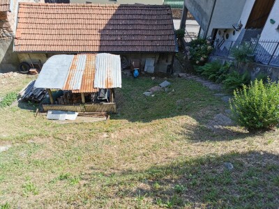 CAVAGNANO, PORZIONE DI CASA CON ACCESSORI