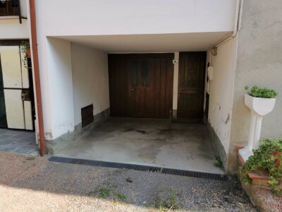 BISUSCHIO, PORZIONE DI CORTE