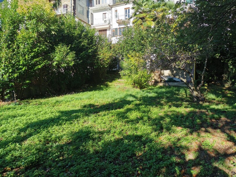 BISUSCHIO (POGLIANA), APPARTAMENTO CON GIARDINO-17