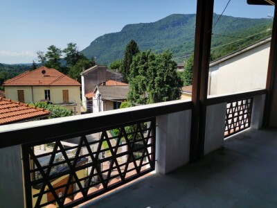 CUASSO AL PIANO, PORZIONE DI CASA
