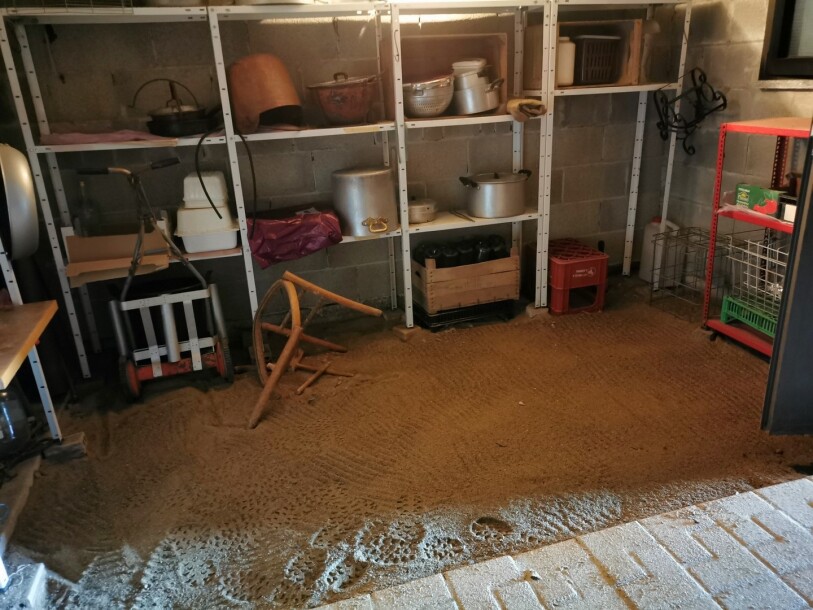 BISUSCHIO, BILOCALE CON ACCESSORI-18