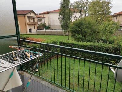 INDUNO OLONA, TRILOCALE SU DUE LIVELLI