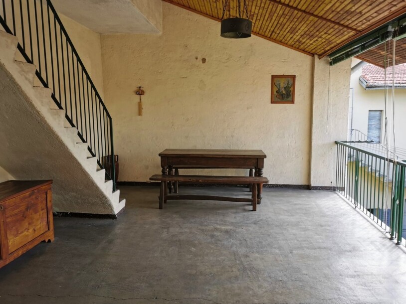 INDUNO OLONA, PORZIONE DI CORTE-19