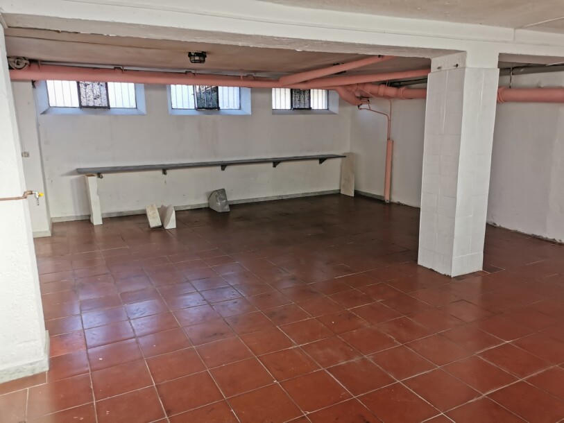 INDUNO OLONA, MAGAZZINO/DEPOSITO-2