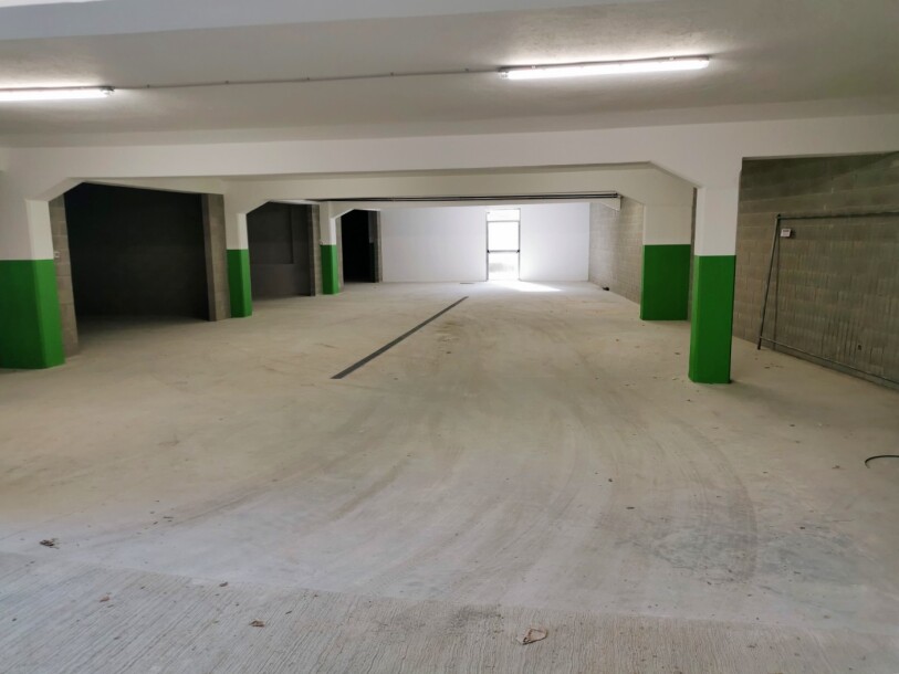 ARCISATE CENTRO, MAGAZZINI/DEPOSITI/POSTI AUTO-2