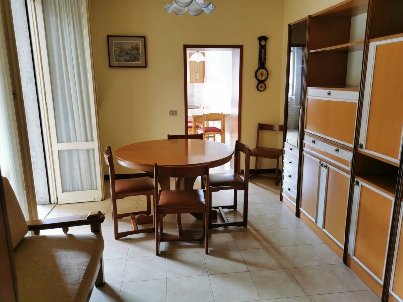 INDUNO OLONA, PORZIONE DI CORTE-2