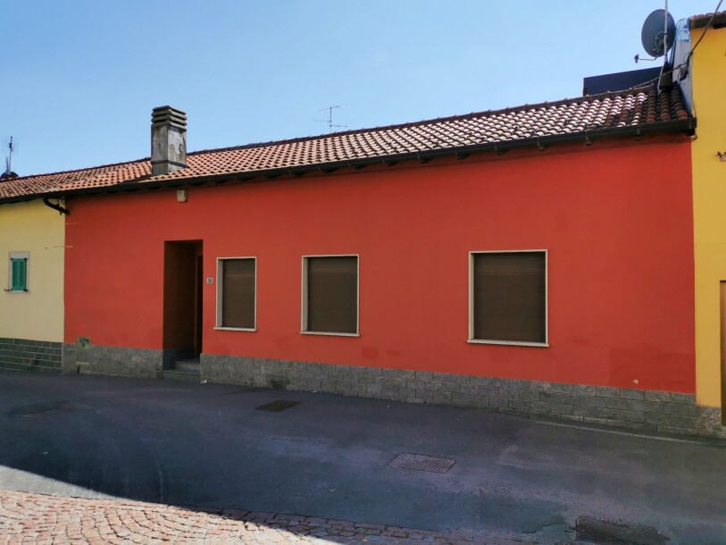 SALTRIO, PORZIONE DI CASA-20