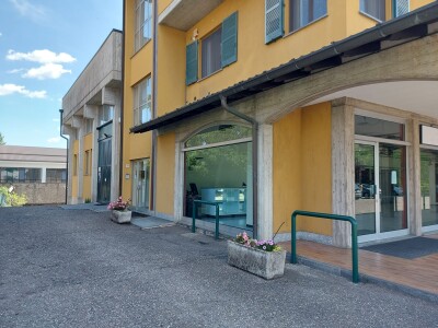 INDUNO OLONA, IMMOBILE COMMERCIALE