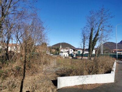 ARCISATE BRENNO USERIA, TERRENO EDIFICABILE