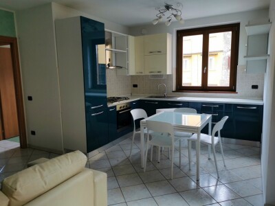 ARCISATE, TRILOCALE CON BOX