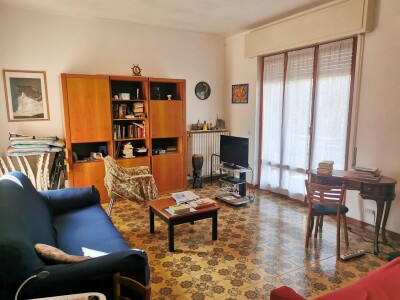 CUASSO AL MONTE, VILLA BIFAMILIARE