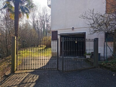 CUASSO AL MONTE, VILLA BIFAMILIARE
