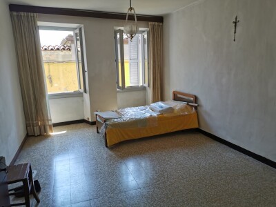 CAVAGNANO, PORZIONE DI CASA CON ACCESSORI