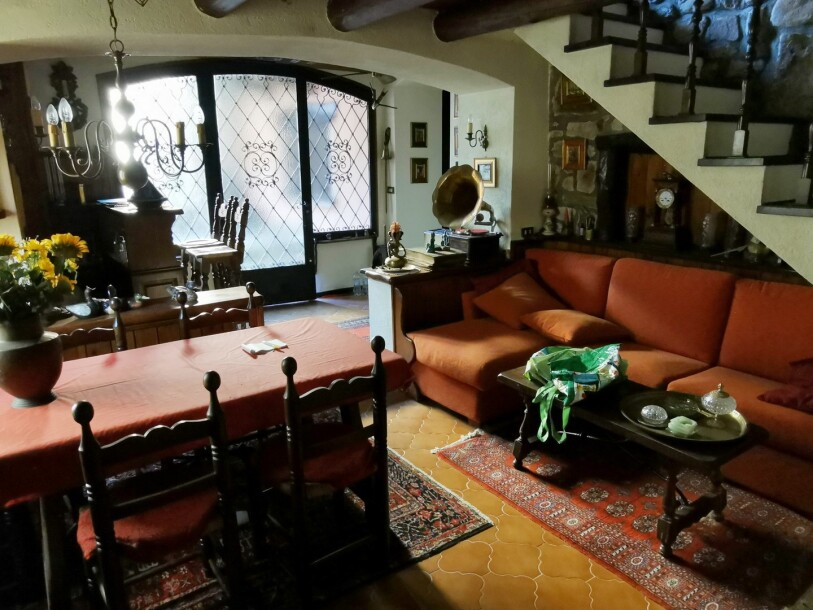 CUASSO AL MONTE, BORGNANA, PORZIONE DI CASA-5