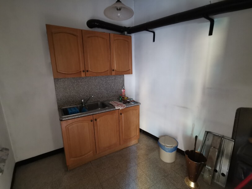 CAVAGNANO, PORZIONE DI CASA CON ACCESSORI-5