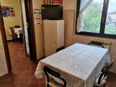 INDUNO OLONA, TRILOCALE SU DUE LIVELLI