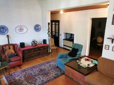 ARCISATE, VILLA BIFAMILIARE