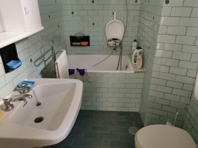 CAVAGNANO, PORZIONE DI CASA CON ACCESSORI