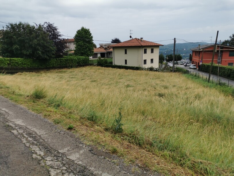 CLIVIO, TERRENO EDIFICABILE-9