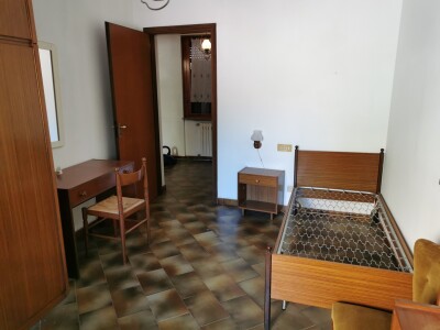 SALTRIO, PORZIONE DI CASA