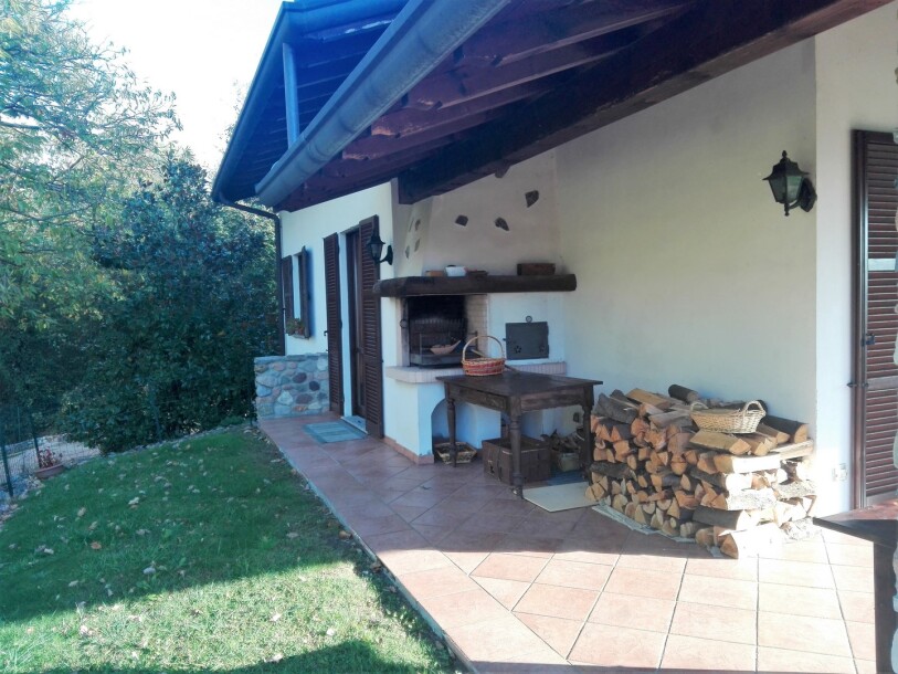 CUASSO AL MONTE, VILLA CON GIARDINO-15
