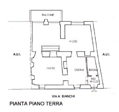BISUSCHIO (POGLIANA), APPARTAMENTO CON GIARDINO